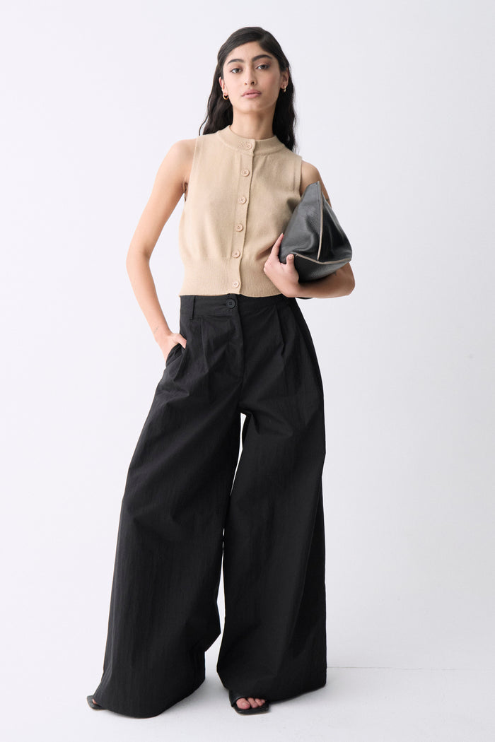 Almada Knit Vest