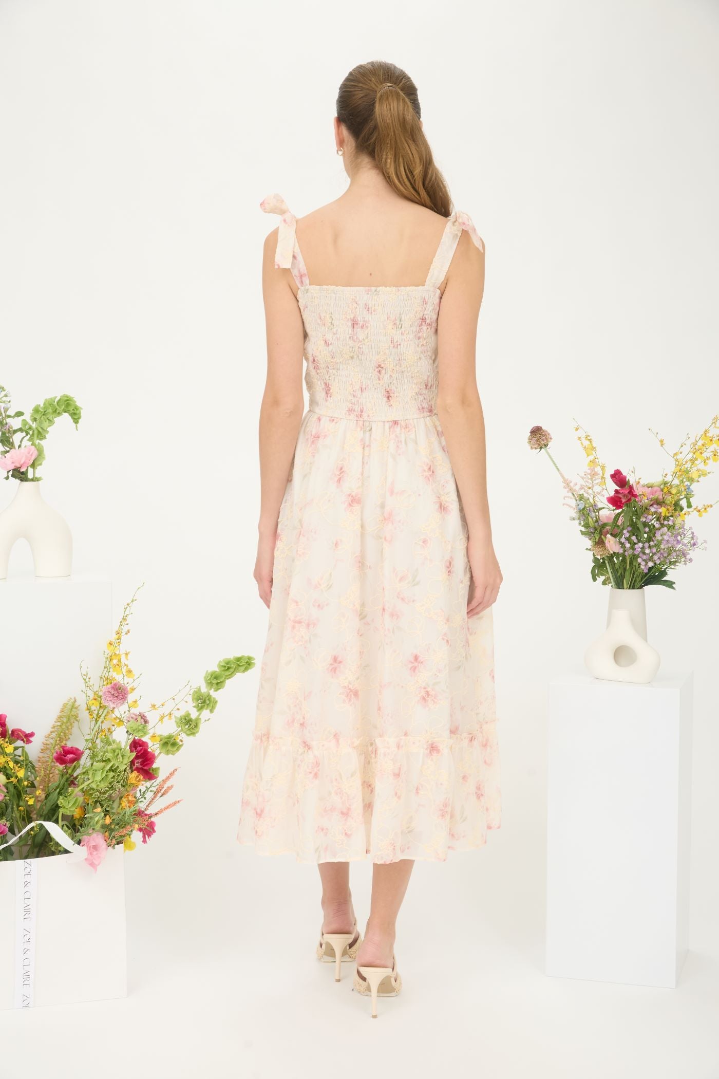 Printed Sleeveless Dress Embroidered