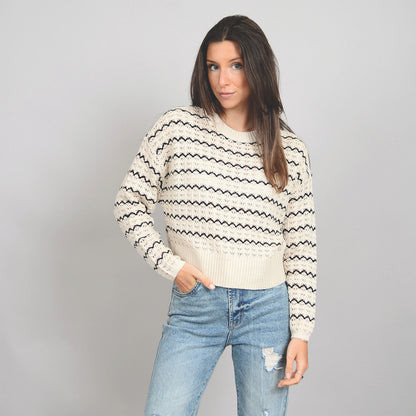 Rezi Long Sleeve Crew Neck Pull-Over