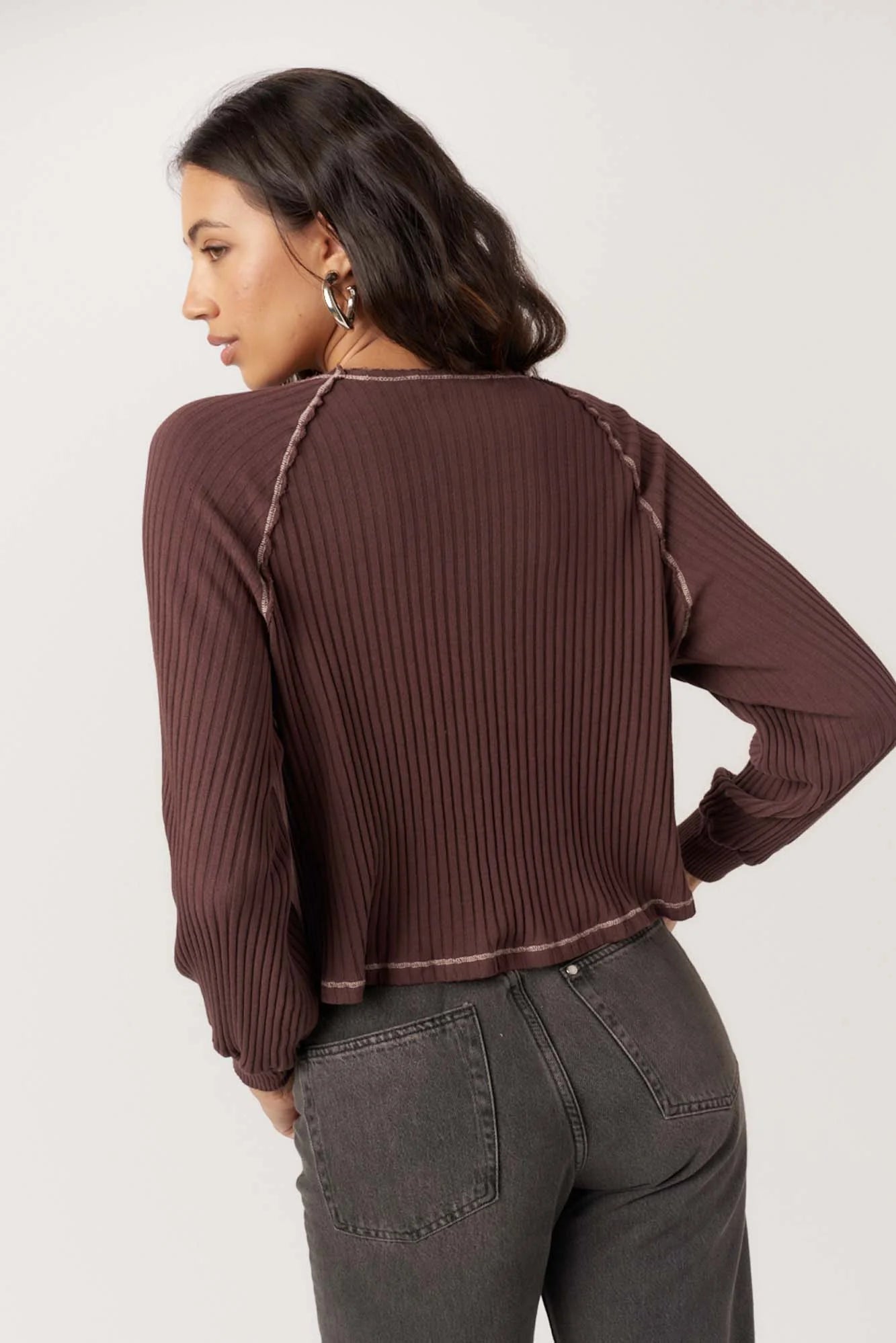 Homebody V-Neck Rib Longsleeve