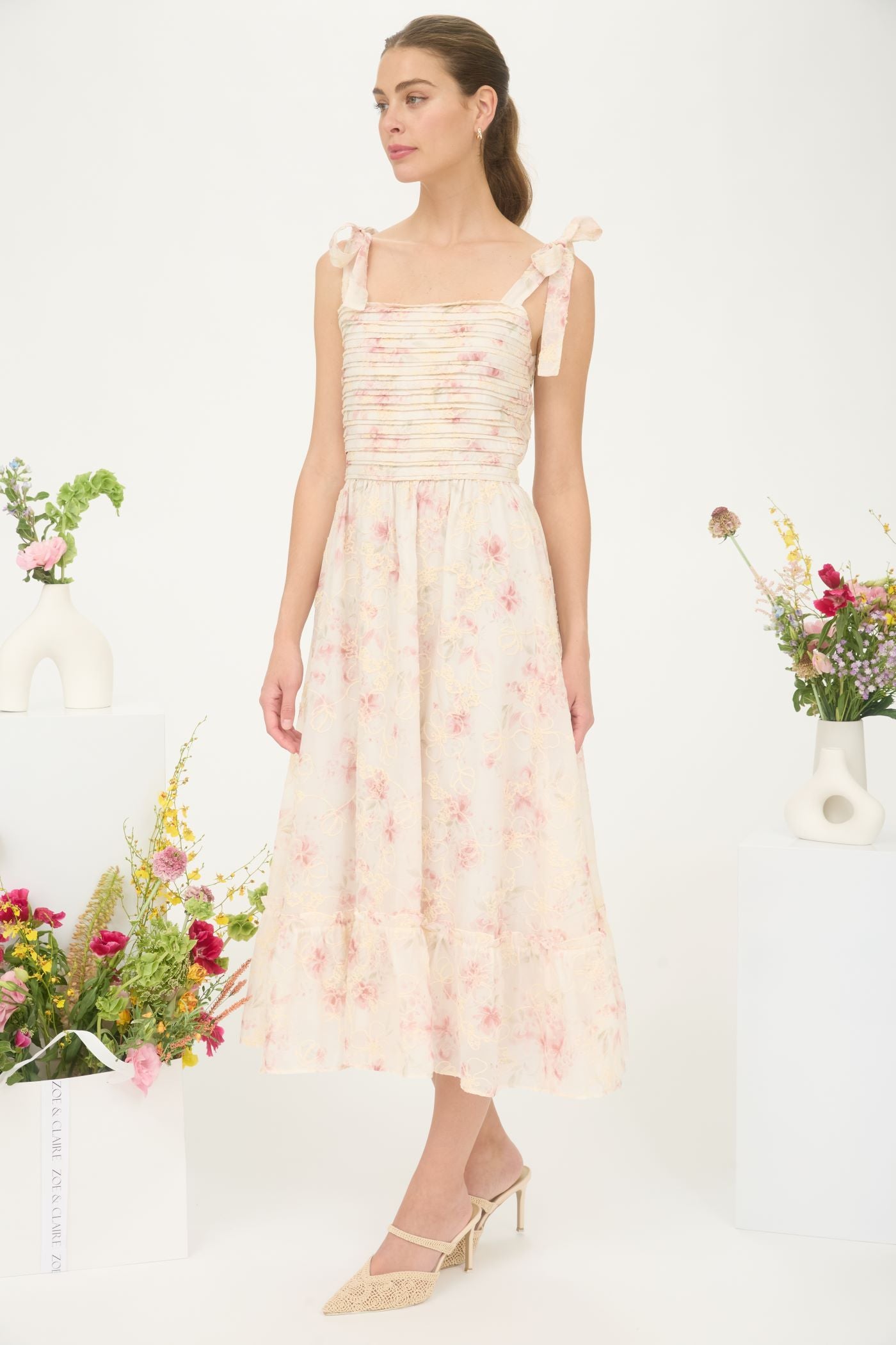 Printed Sleeveless Dress Embroidered